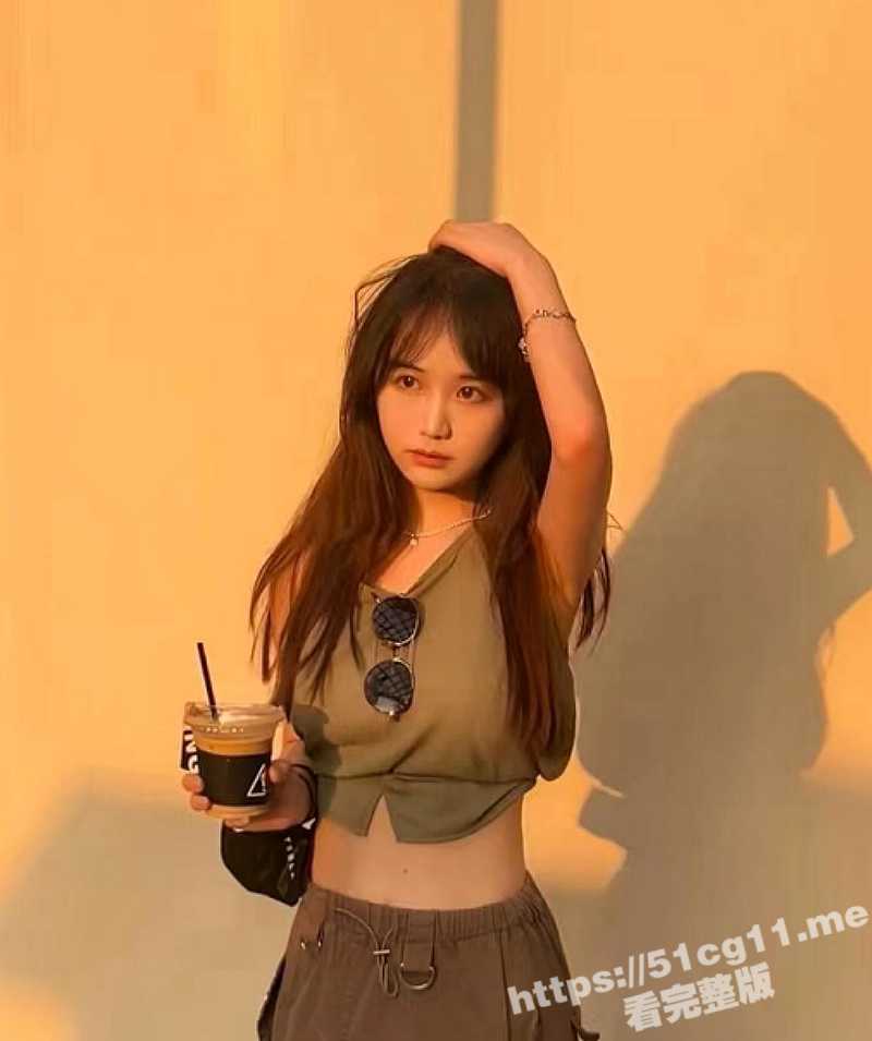 珠海网站主播 曾晓婷 跟榜一大哥好上后踹掉男友 伤心男狠心曝光骚女内射视频 - 51吃瓜网-51吃瓜网