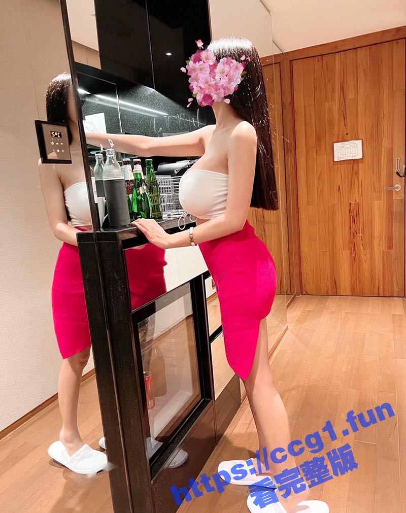 超级巨乳来袭 最新NPX 超级大G女神大集合 身材并不胖凹凸有致 不符合科学比例巨乳太诱人了 - 51吃瓜网-51吃瓜网