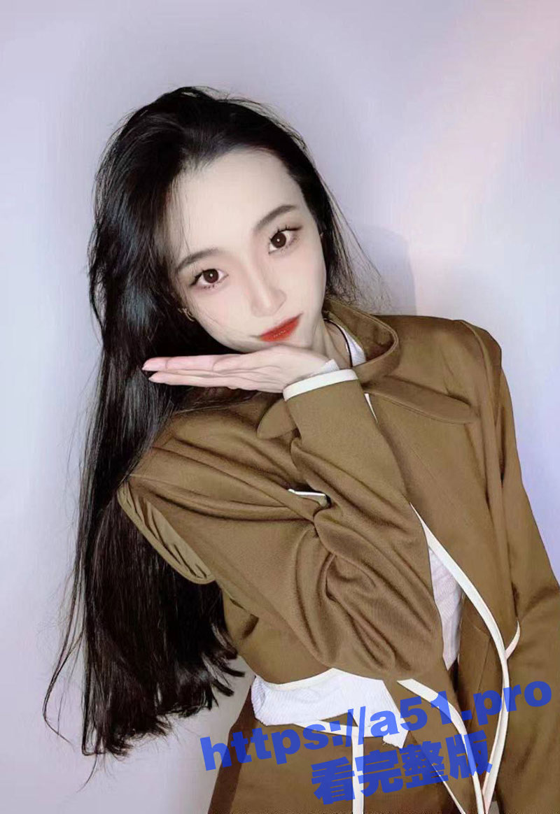 搞妹子一定要学会画饼吹牛逼！视频里的妹子被忽悠的精子颜射了一脸还觉得自己很幸福！ - 51吃瓜网-51吃瓜网