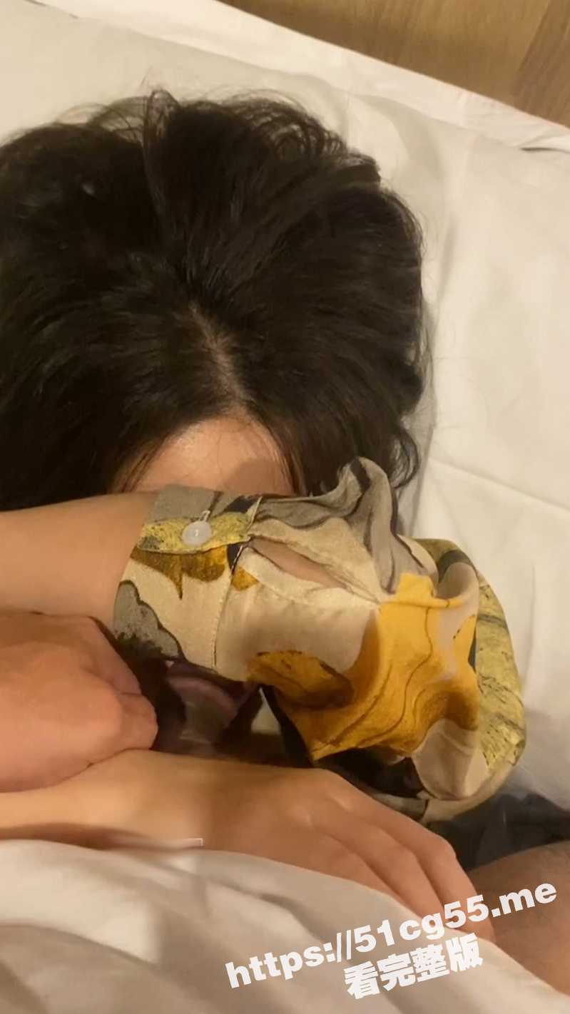 常州反差婊 张娇滔 嘴上说着不要 其实悄悄的在笑!半推半就大黑屌就塞到嘴里 吃的可香了! - 51吃瓜网-51吃瓜网