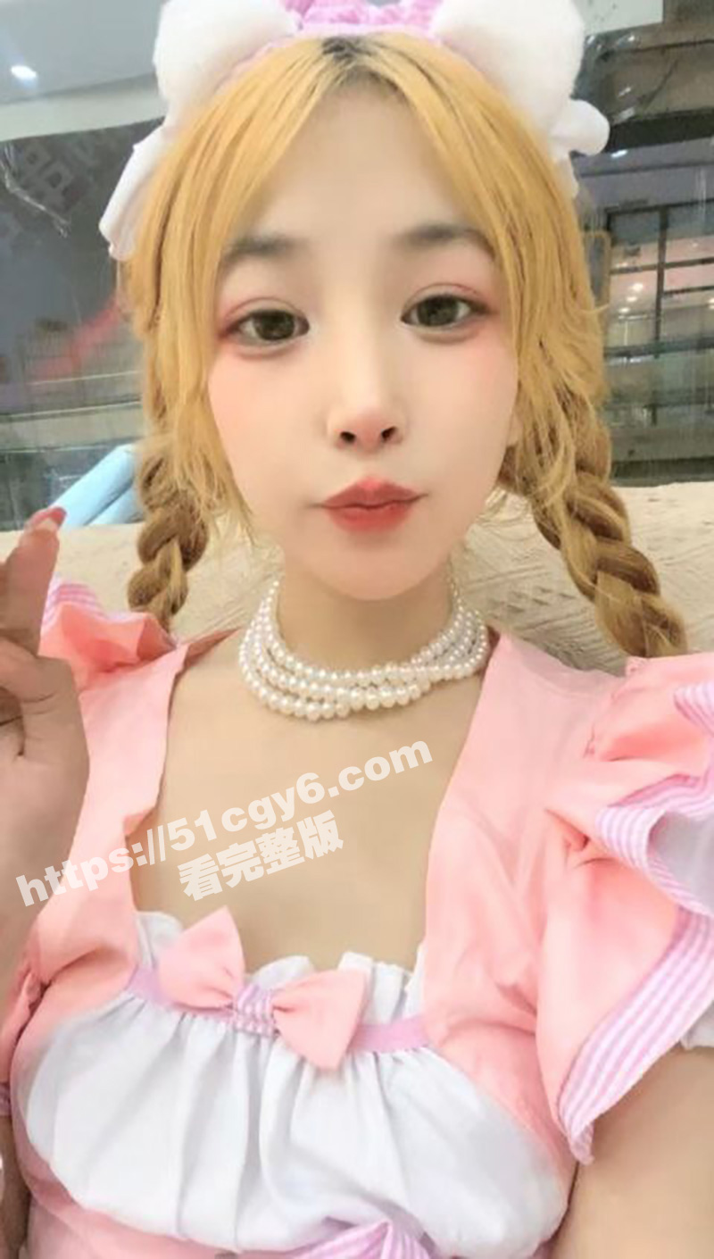 超人气美少女萝莉 户外公厕卖骚露出 白虎馒头逼完全展示在镜头下！ - 51吃瓜网-51吃瓜网