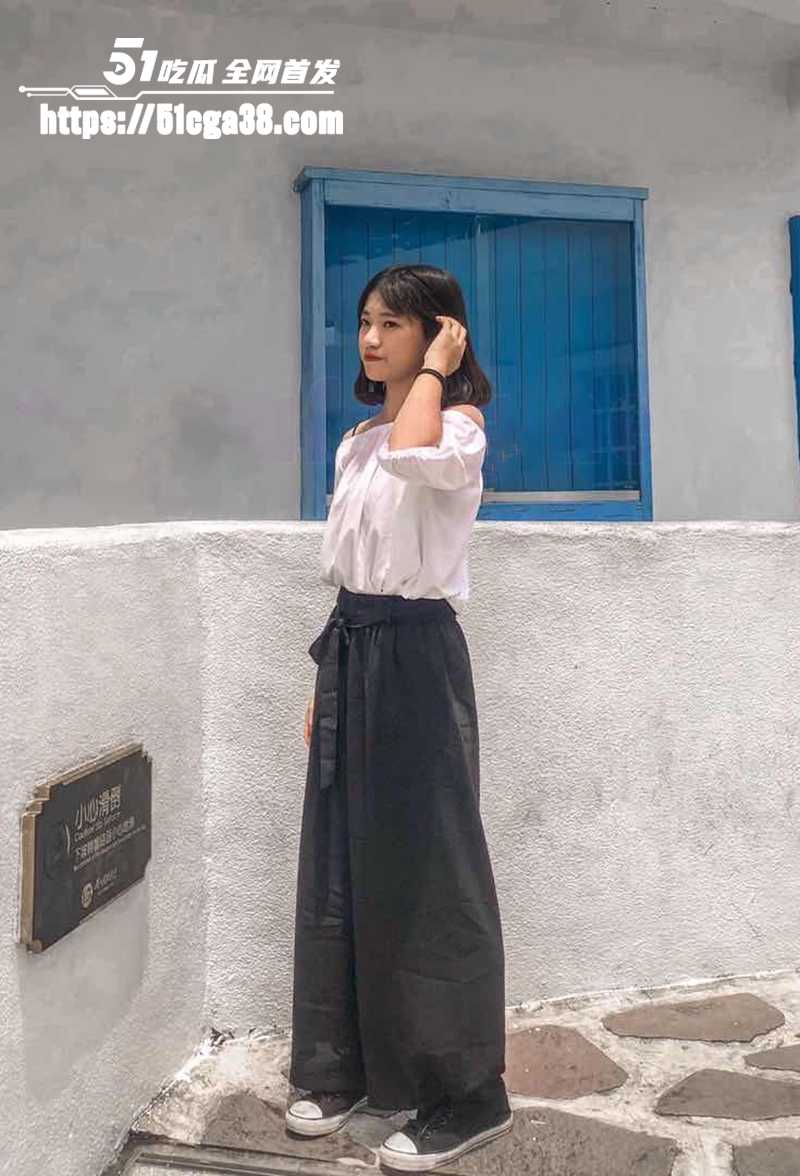 台湾清纯网红裸聊视频泄露 甜美小姐姐反差炸裂 揉穴自慰掰逼发骚 圆珠笔爆插菊花 尺度爆表！ - 51吃瓜网-51吃瓜网