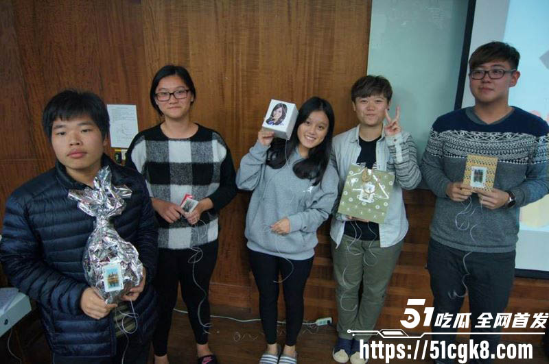 台湾中华大学 纪于婷 性爱视频流出！淫荡母狗深喉大屌 双腿大开迎合抽插 骚态尽显！-51吃瓜网