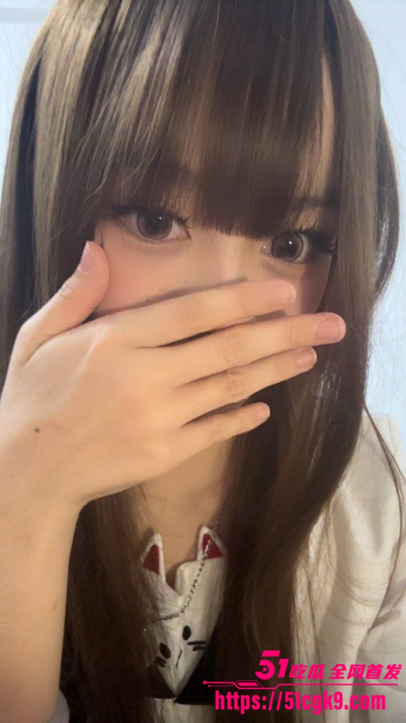 舞蹈学校班花变骚狗 卡哇伊女高中生私下淫荡曝光 娇嫩双乳被蹂躏变形 骚态展露无遗！ - 51吃瓜网-51吃瓜网