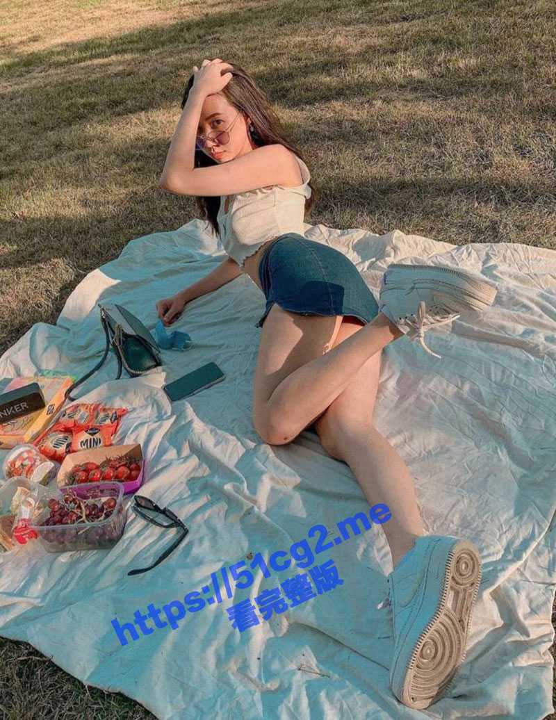 你的女友真嫩!北京留学生 李梦琦 放假期间回国被91大神开发 操别人的女友就是带劲!高清露脸视频曝光 - 51吃瓜网-51吃瓜网