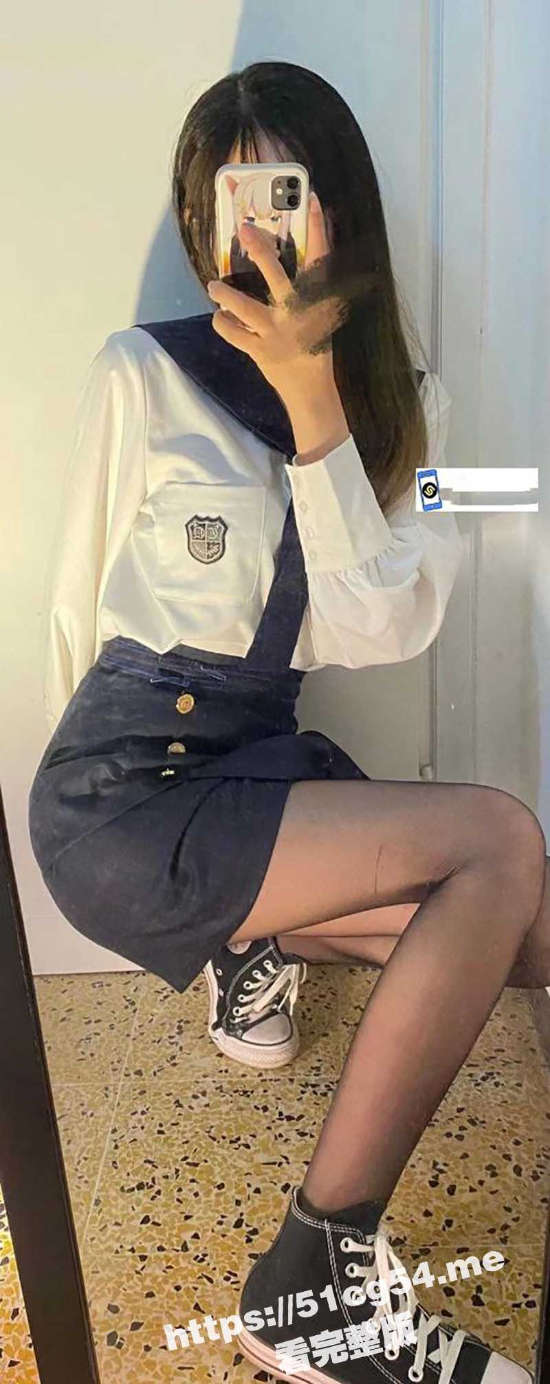 最新真实迷奸！广西桂林大一班花被猥琐男同学迷晕后拖至房间肆意玩弄 插完嫩穴还要剪人家逼毛！ - 51吃瓜网-51吃瓜网