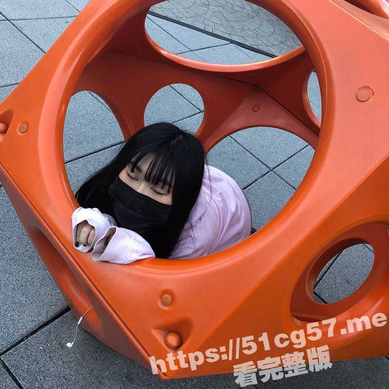 北京00后反差母狗 王睿蕊 被老男人男裸照威胁 喝醉了任何人都可以操 只要鸡巴插入立刻就变骚母狗-51吃瓜网