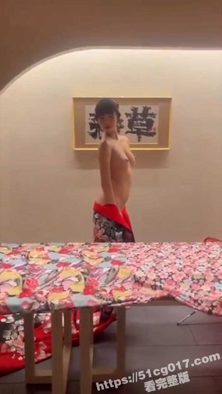 长见识！传说中 女体盛 艺伎首先必须是处女 因为他们认为只有处女才具有内在的纯洁与外在的洁净-51吃瓜网