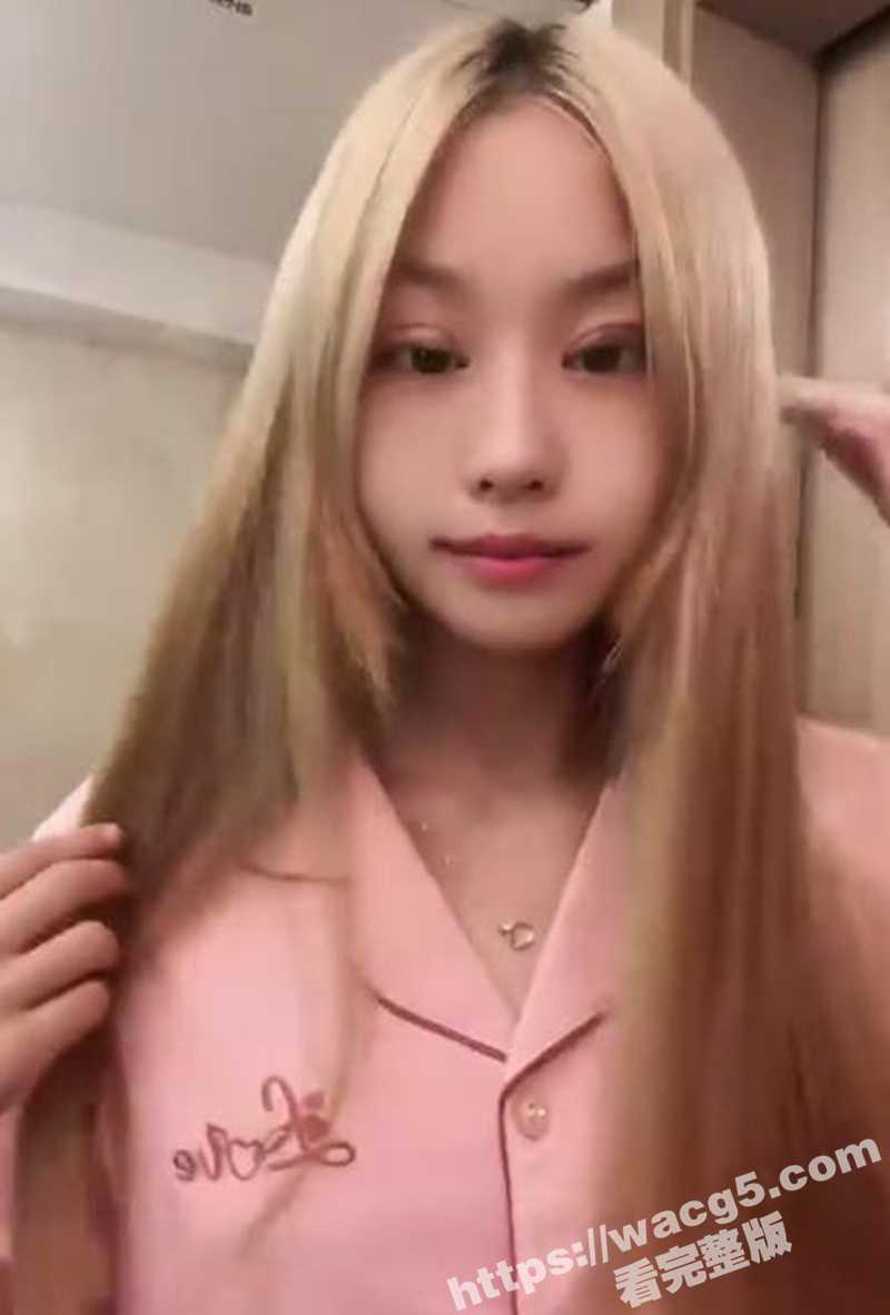 东北金发嫩妹分手后遭流出 甜美学生妹被无套爆操 吟叫连连 最后口爆吞精！ - 51吃瓜网-51吃瓜网