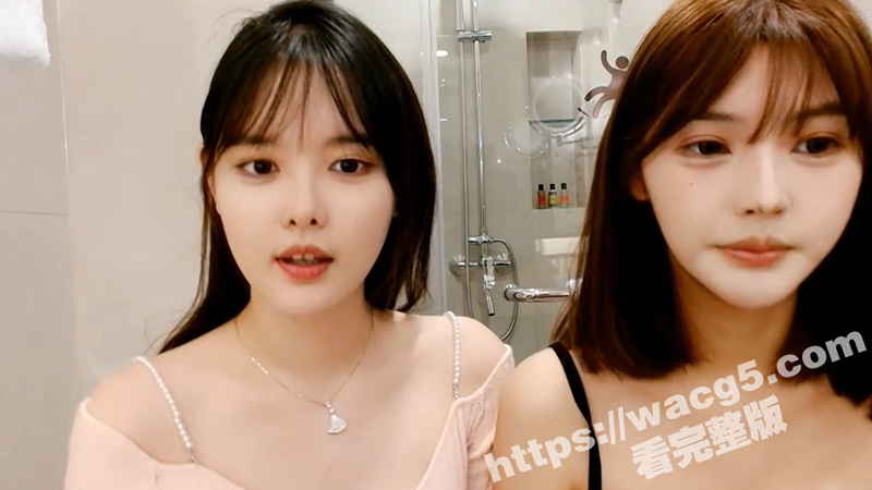 超重磅 Elyn/StriPchat 两大神仙顏值 闺蜜双人大秀 直播洗澡 自慰插穴 巨乳美臀白虎粉穴尤物 你能受得了嘛?-51吃瓜网