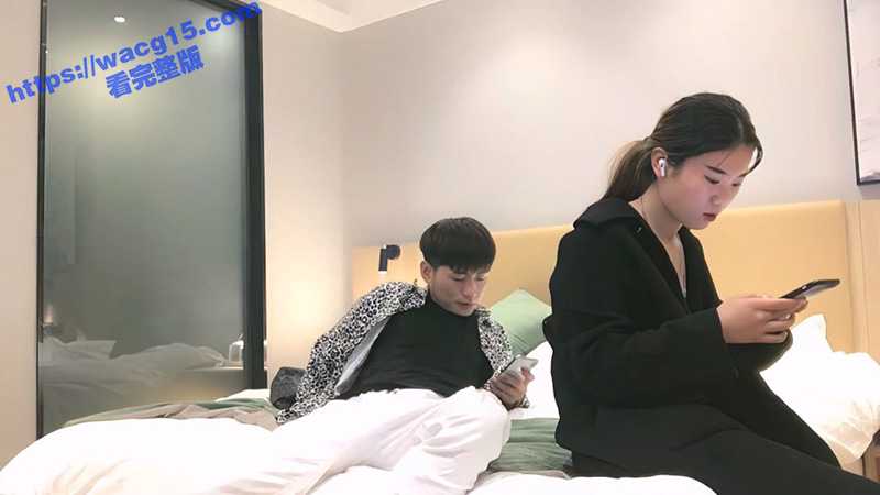 91约妹达人泡良大佬成功捕获良家少妇约炮开房 人妻老公打电话接听的时候还在抓奶舔逼！ - 51吃瓜网-51吃瓜网