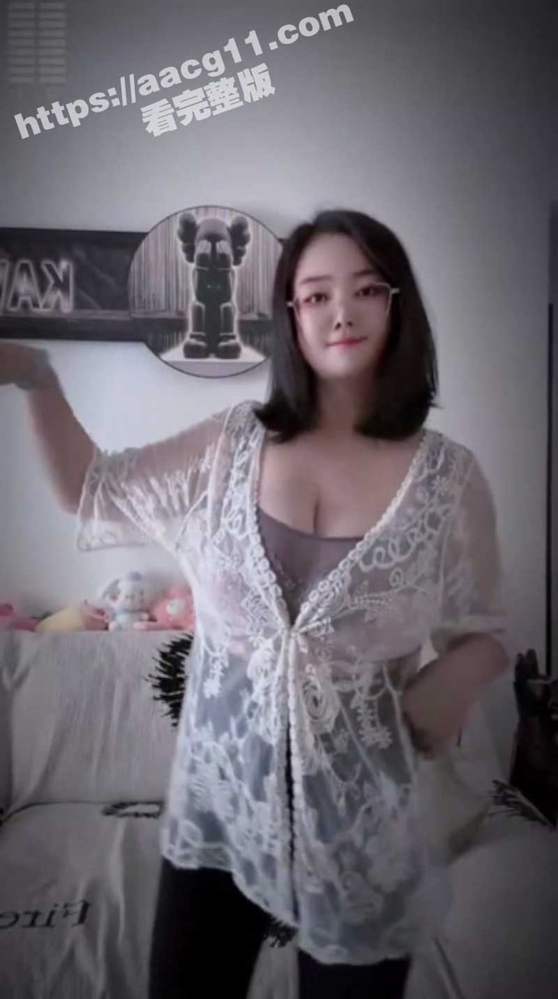 抖音离异小网红大杯奶茶 多部诱惑福利流出 肥臀巨乳身材丰满 属实风韵犹存 - 51吃瓜网-51吃瓜网