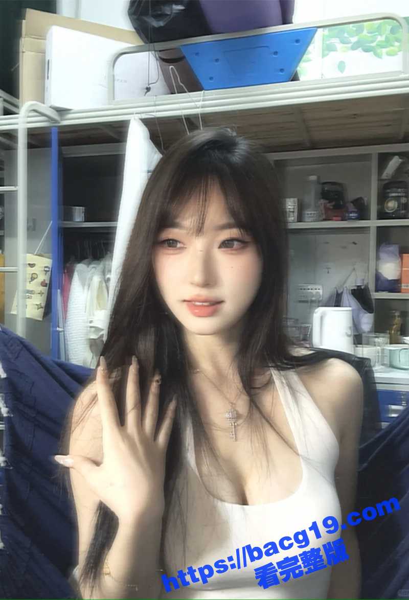 土豪重金定制 清纯女大学生 大尺度情色视频 自慰调教浪叫连连 露奶揉穴极致诱惑 - 51吃瓜网-51吃瓜网